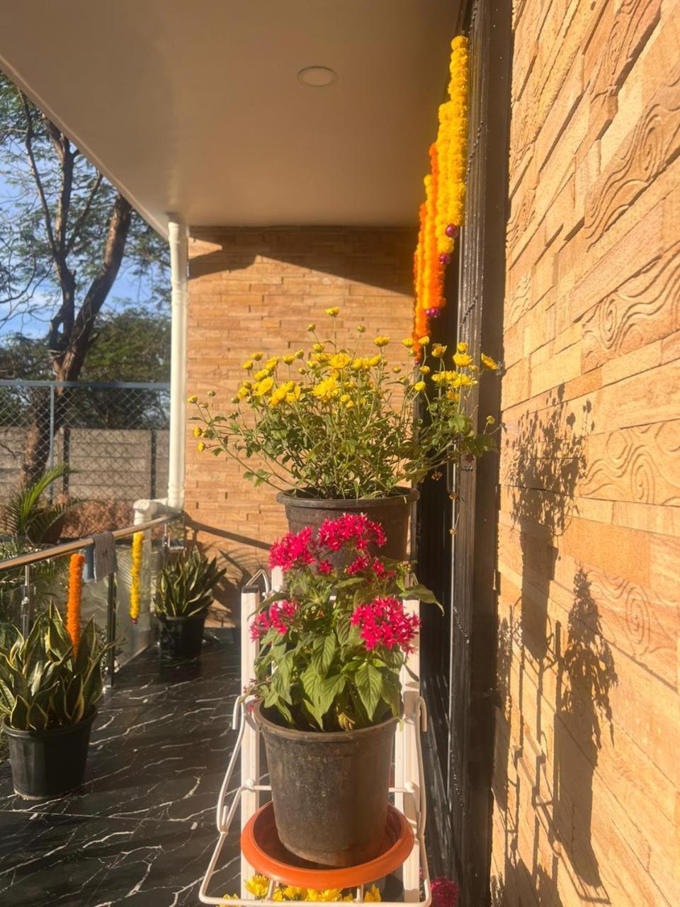 Mannat Villa With Swimming Pool And Garden Lonavala Kültér fotó