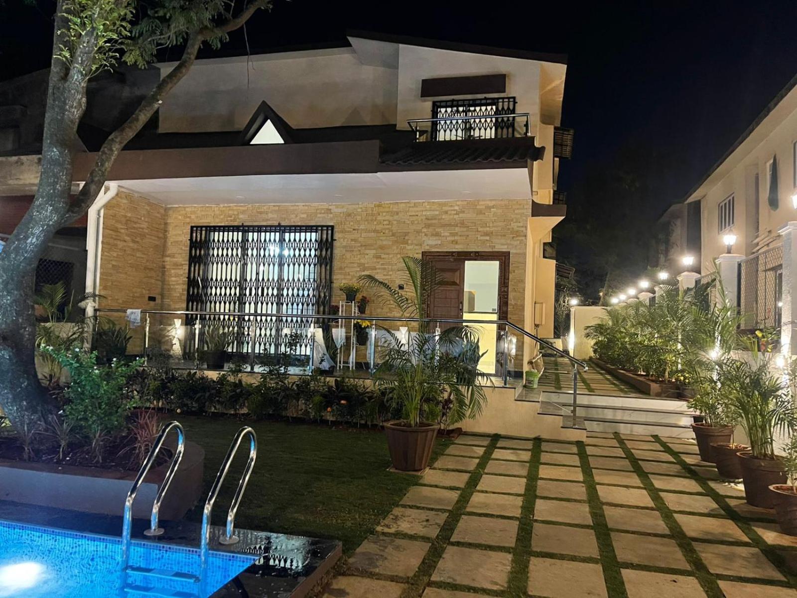 Mannat Villa With Swimming Pool And Garden Lonavala Kültér fotó